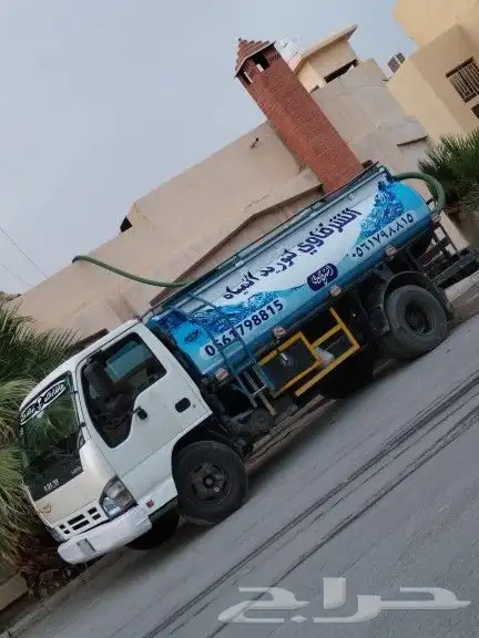 وايت مياه صالحة للشرب لتعبئة خزانات المياه الأرضية والعلوية 2