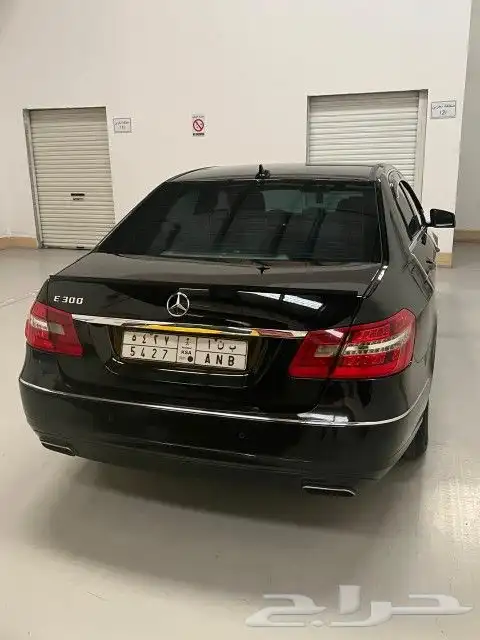 مرسيدس E300 2