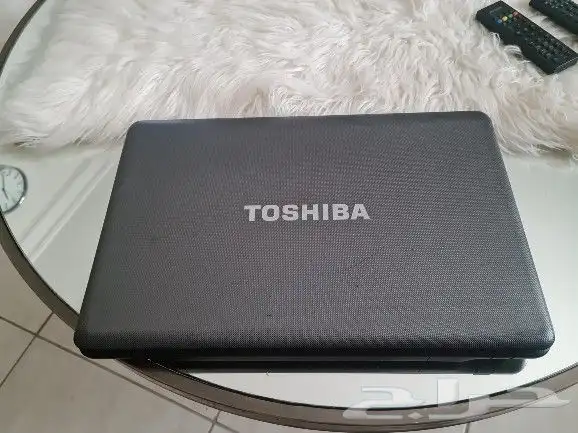 للبيع لاب توب توشيبا satellite 1