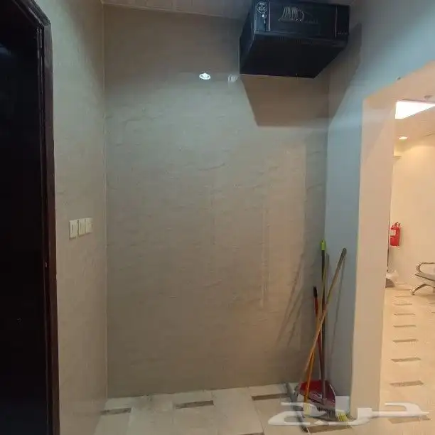 معلم نجار مكة 0