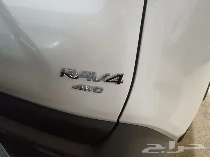 تويوتا راف فور فل كامل XLE مكينة 2000 CC موديل 2024 -اقساط- 4