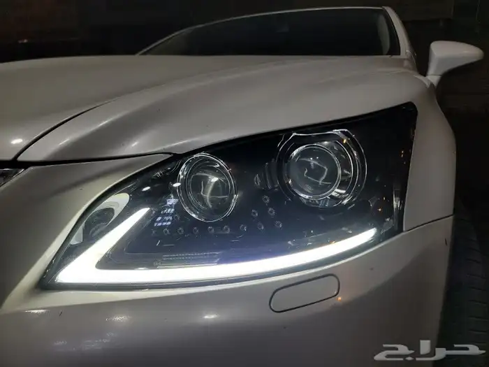 تغيير زجاج شمعات لكزس LS460 مع إصلاح لد نهاري 2