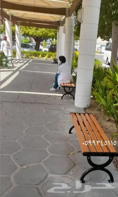 مقاعد وكراسي وسلات نظافة للمول والمدرسة والمطارات 0