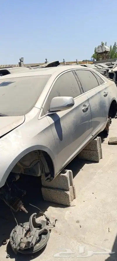 قطع غيار تشليح كدلاك xts4 2015 4