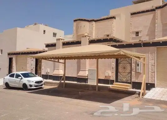 مظلات سيارات داخلي و خارجي 0