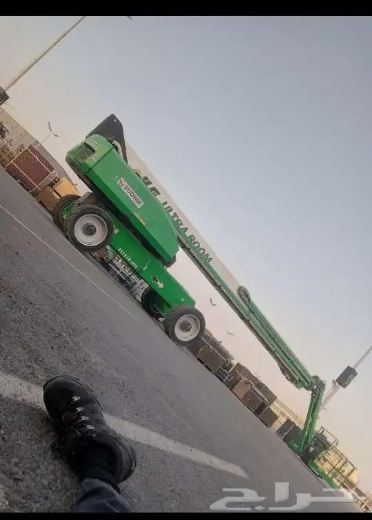 تأجير كرينات ورفعات شوكيه للايجار يومي وشهري 5