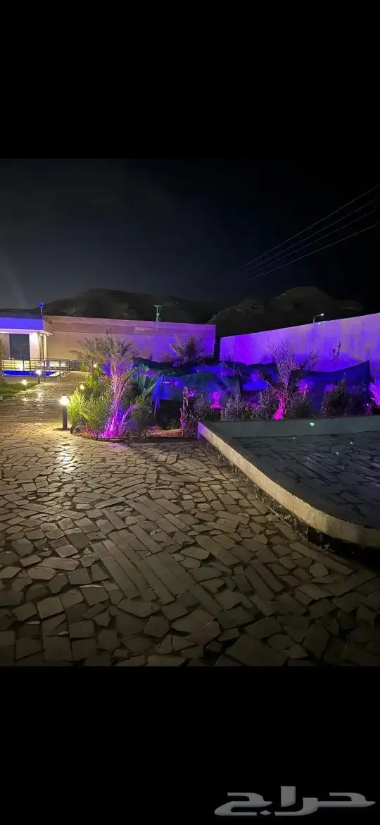 استراحة ومزرعه للايجار اليومي 1300 8