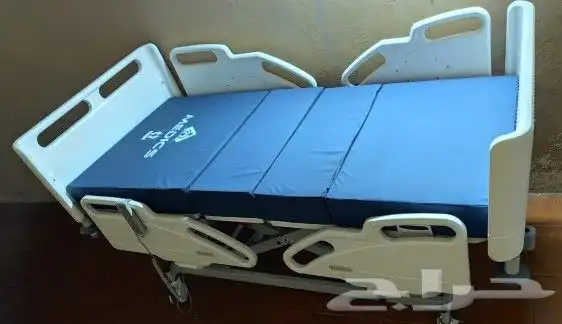 سرير طبي كهربائي 2