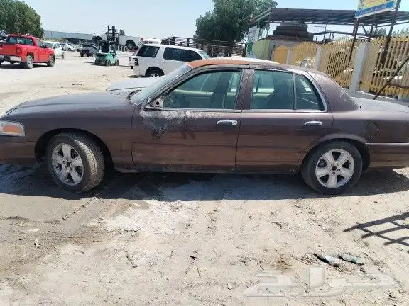 صدامات فورد فكتوريا اصلي وكاله 2006 لين11 0