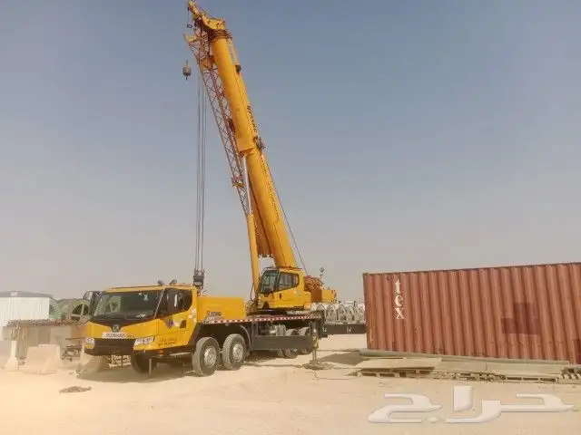 تأجير كرينات ورفعات شوكيه للايجار يومي وشهري 1