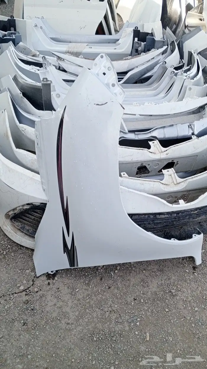 يوجد لدينا رفرف هلكس دبل مديل 2016 2024 3