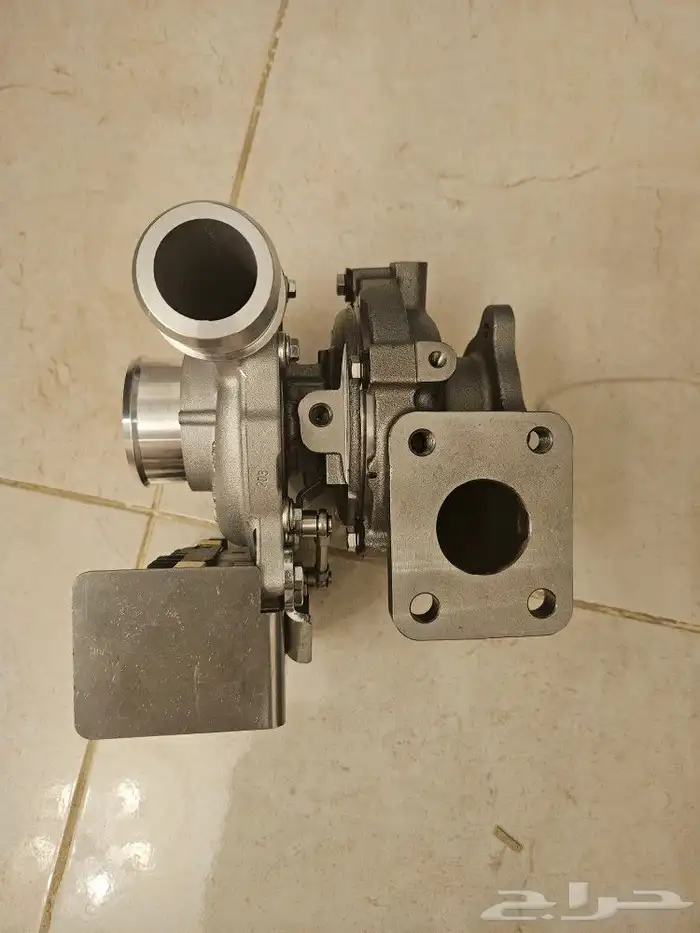 هايلوكس 2022 مصدومه تشليح قطع 8