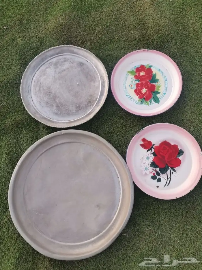 صحون معدن وغضار 1