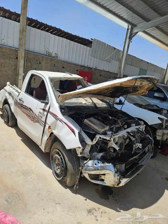 هايلوكس 2022 مصدومه تشليح قطع 4