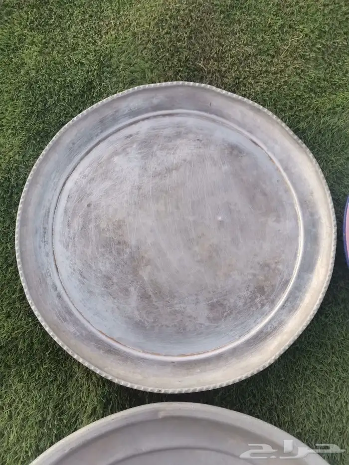 صحون معدن وغضار 2