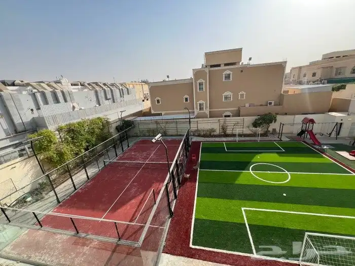 ملاعب بادل مستوردة  عرض خاص آخر ملعب 5