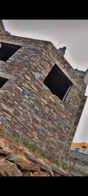 نوع الأعمال بناء جديد بتصميم تراثي. المواد المستخدمة 8