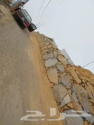 معلم حجر طبيعي 0