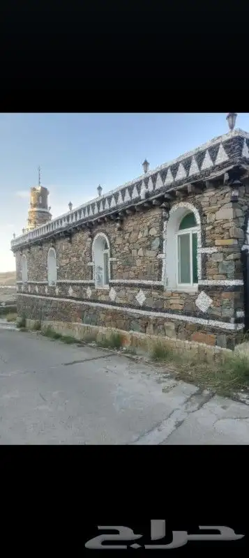معلم حجر 1