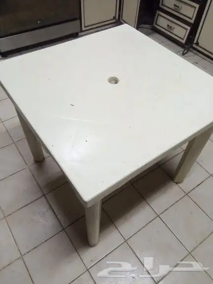 عمدان حق خيمه طاوله طعام 1