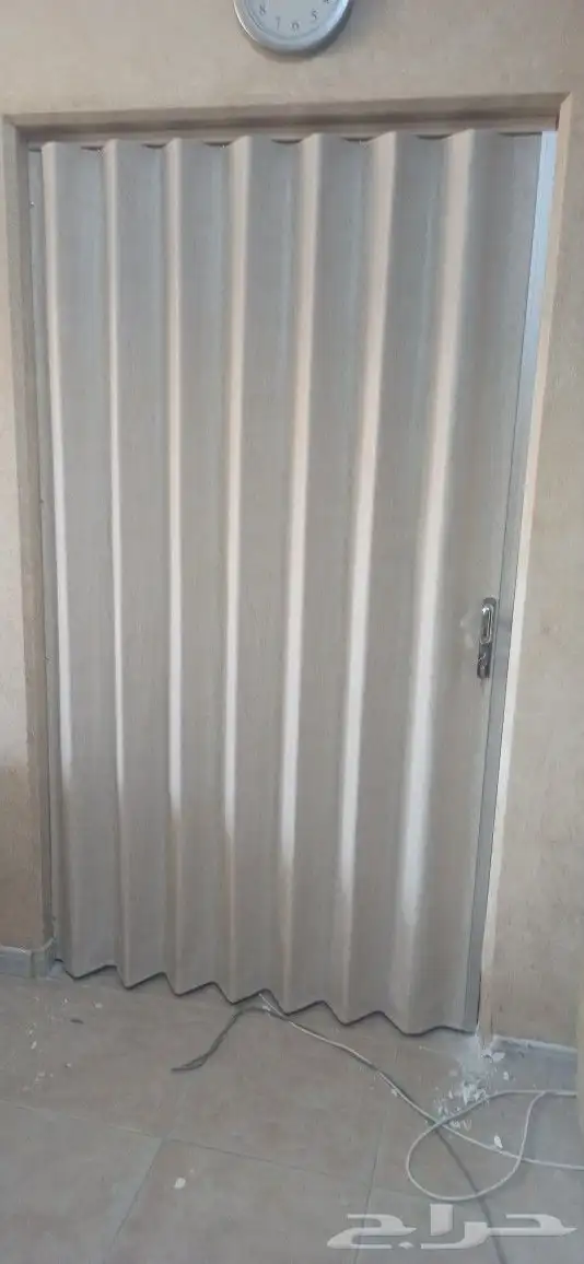 أبواب سحابة جلد وبلاستيك ابواب سحب 0