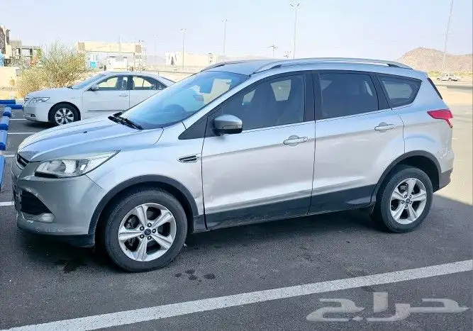 فورد اسكيب 2015 4 سلندر 6