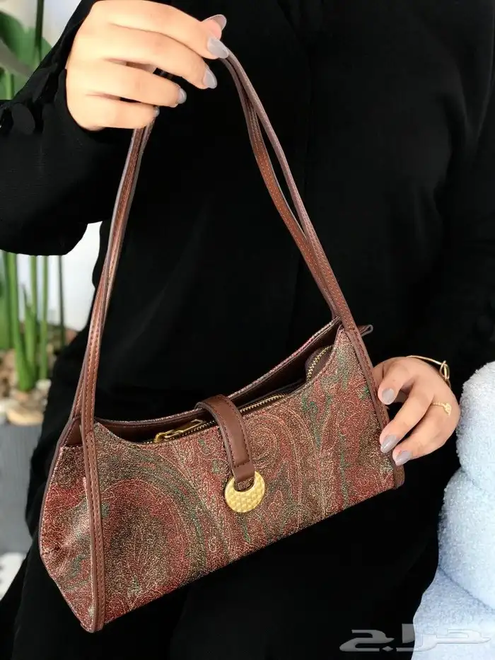 شنط نسائية ماركات عالميه شهيره 14