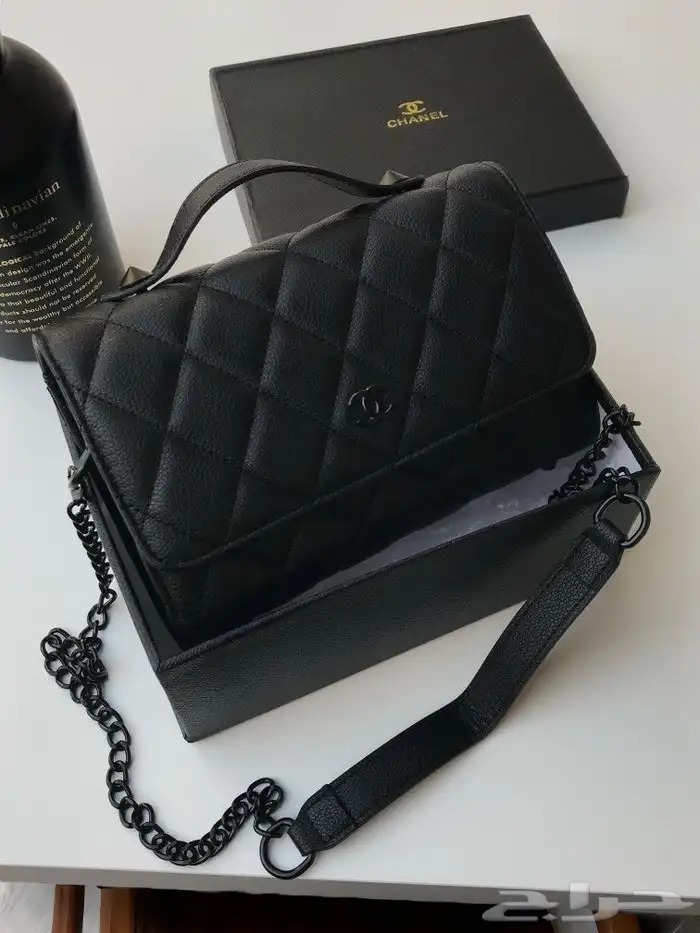 شنط نسائية ماركات عالميه شهيره 34