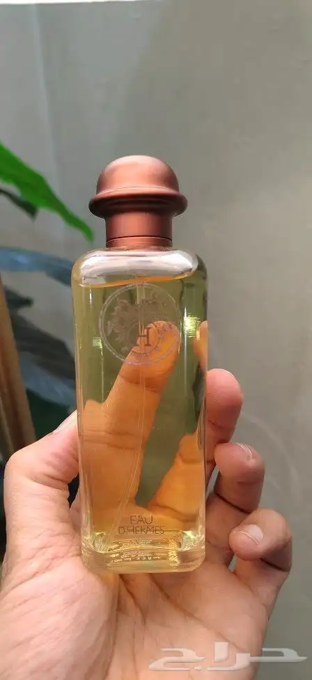 عطر نسخه قديمه Eau D Hermes 1