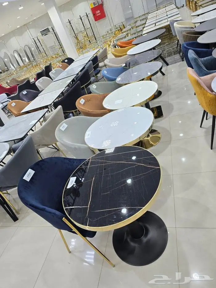 طاولات وكراسي كافي 11
