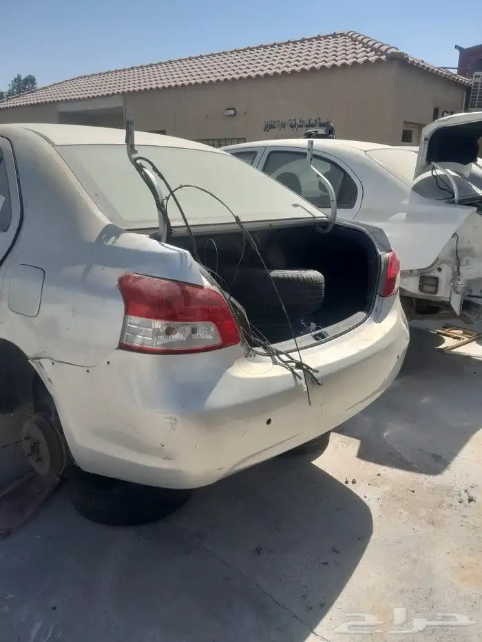 تايوتا يارس 2010 1