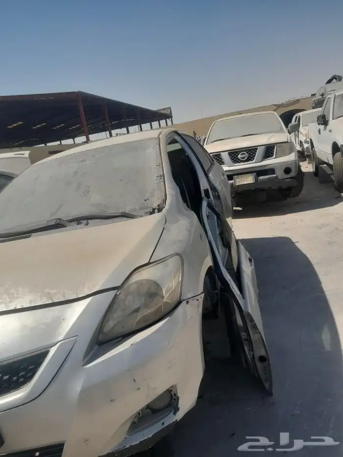 تايوتا يارس 2010 2