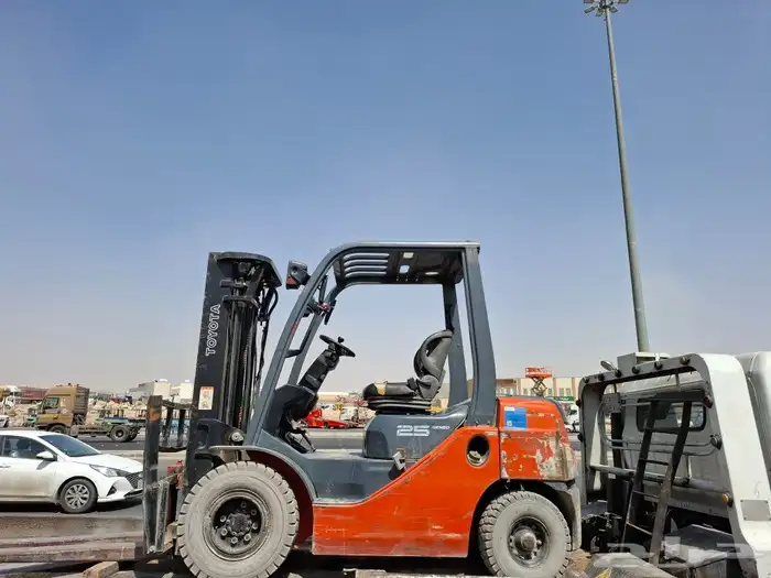 اجار رفعات شوكيه شهري يومي مشوار تحمل تنزيل تركيب مستودعات 0