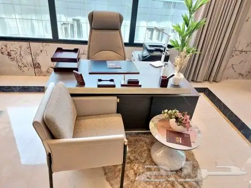 مكتب جاهز للإيجار في العليا طريق الملك فهد 13