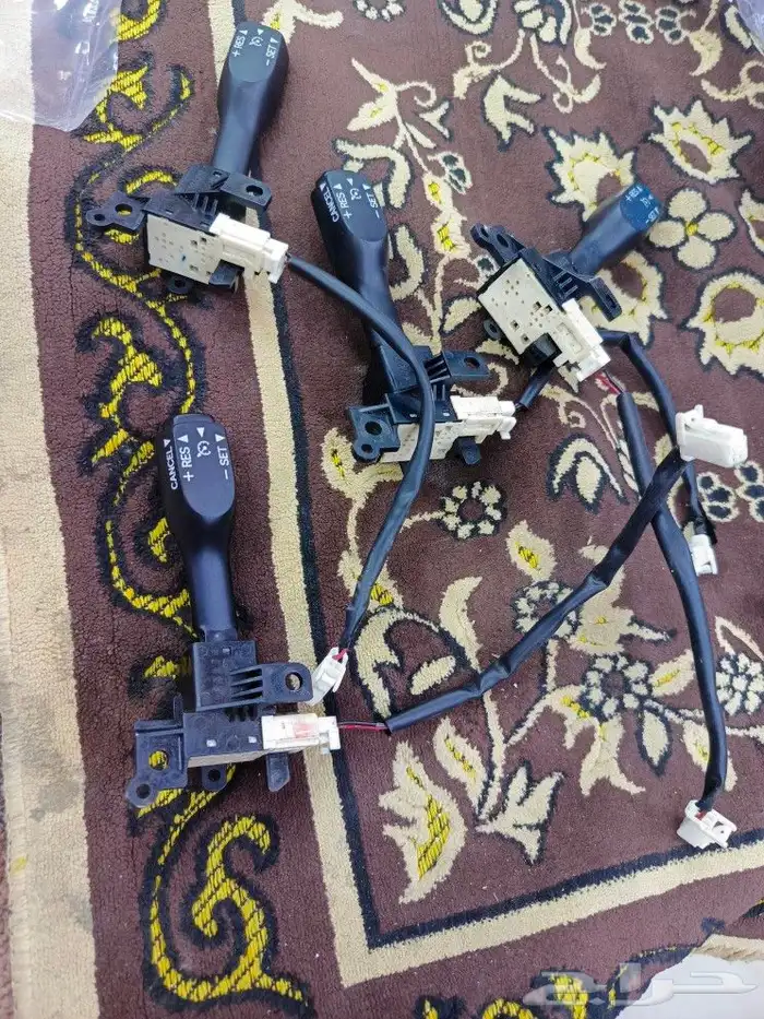 شمعات عدسات لمبات زنون محولات ليد اسطبات شرايح اصلاح رمش 19