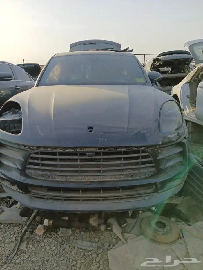 اسبيرات سيارت اوربيه مستعمله في تشليح الحائر 3