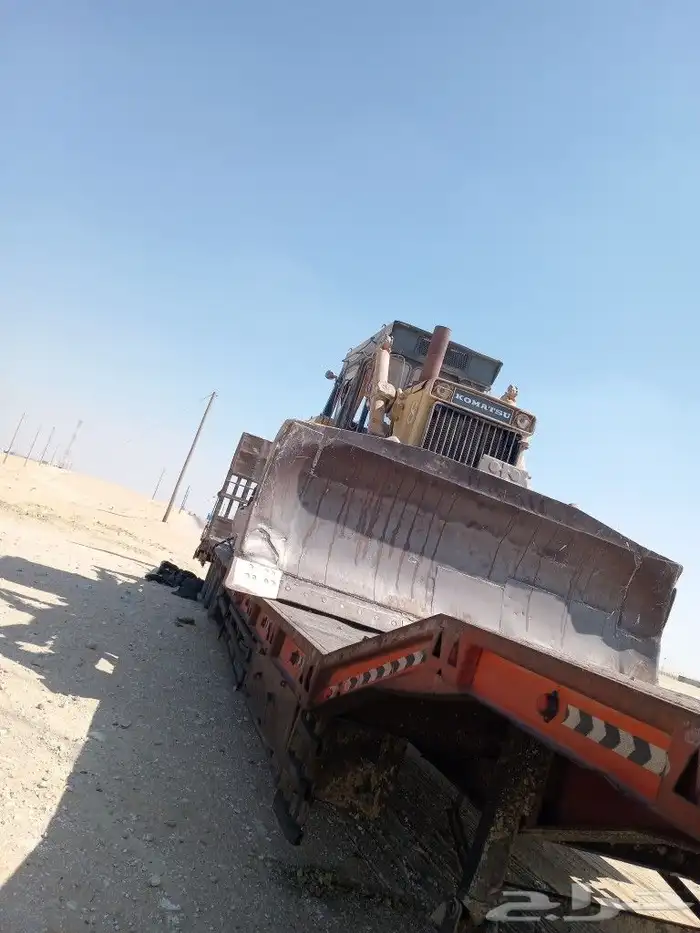 بلدوزرات 155 كماتسو 1