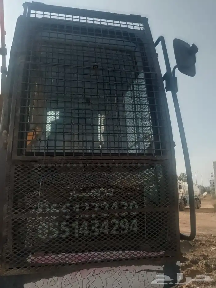 بوكلين للإيجار بساعه واليوميه ومباني حجر بالبكلين وبليد وربر 2