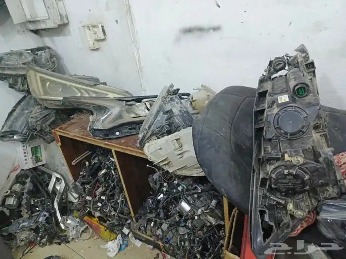 شمعات عدسات لمبات زنون محولات ليد اسطبات شرايح اصلاح رمش 5