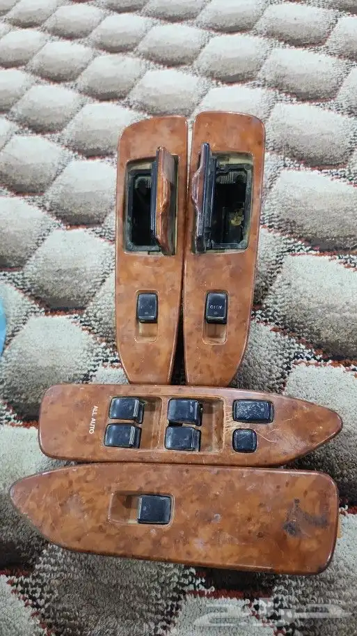 قطع جيب صالون من 98 إلى 2007واسطبات خلفية لكزس شرايح 2