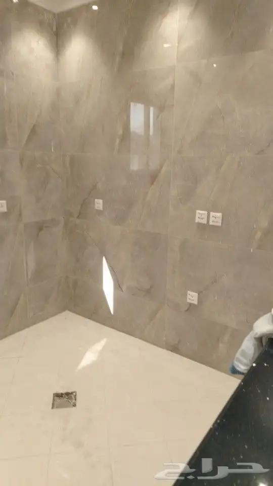 مباني لياسه بلاط 2