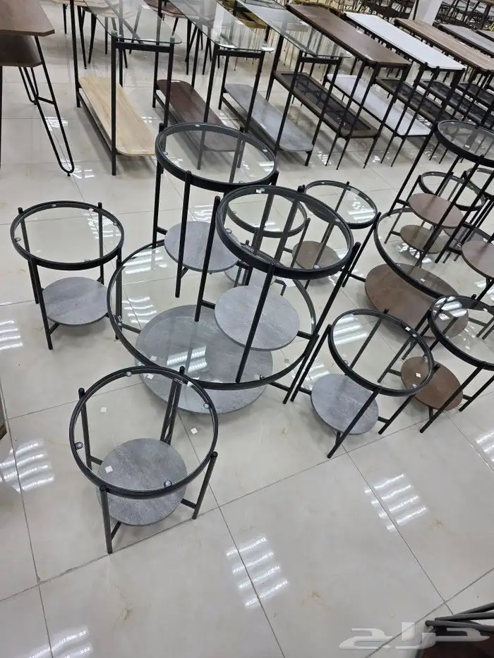 طاولات ضيافة ب أشكال وألوان مختلفه 18