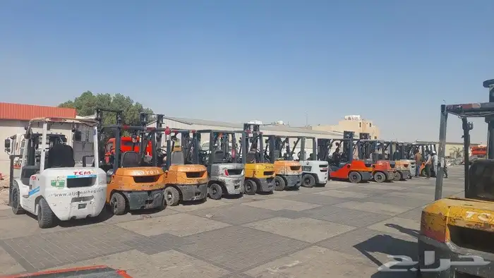 تأجير الرافعات الشوكيه 4