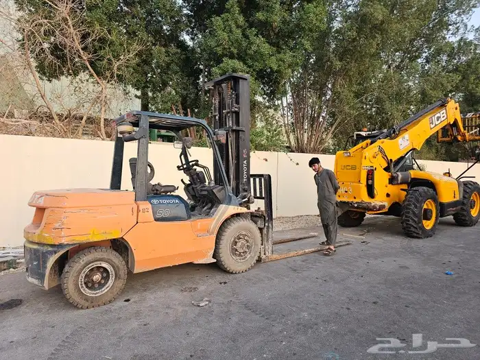 تأجير رافعه شوكيه فوركلفت تأجير رافعه يدوية جاك 2