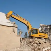 هدم وحفر مباني وترحيل مقابل المحتويات وندفع مقابل الهدم 0