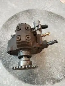 طرمبة ديزل فورد رينجر 0