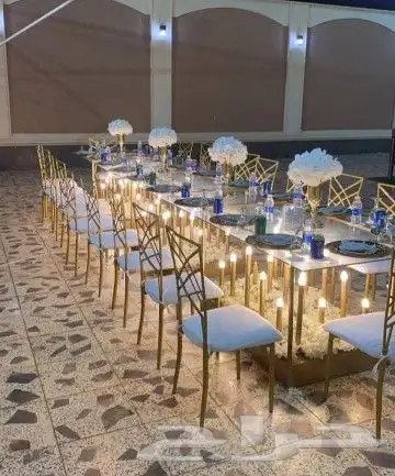 تاجير كراسي طاولات طاوله قزاز طاوله خشب كراسي ملكي زل ملكي 2