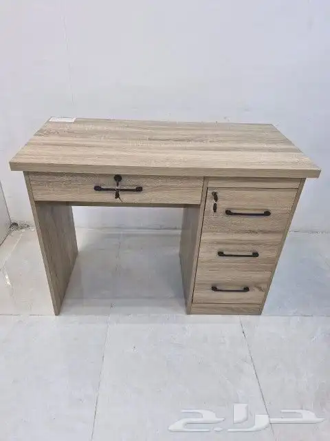 مكاتب و كراسي و دولاب خشب و دولاب حديد 5