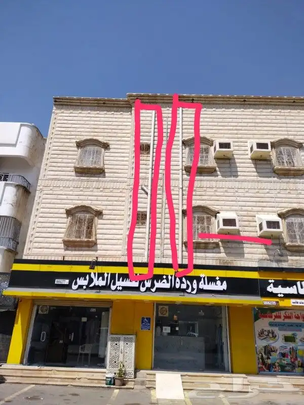 اخفاء أماكن الدينمو والتكييف بالحديد والكلادن لمظهر خارجي 3
