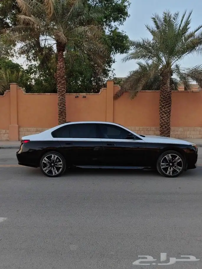 BMW 740I M KIT (بي ام 740 اخو الجديد فل كامل (لوحه مميزه 0